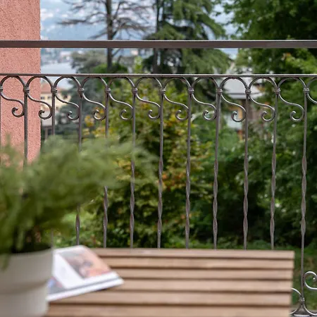 Chic Retreat - View - Self Checkin Pensionat