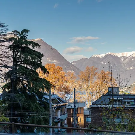 Chic Retreat - View - Self Checkin