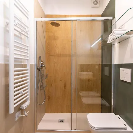 Chic Retreat - View - Self Checkin Гостевой дом Комо