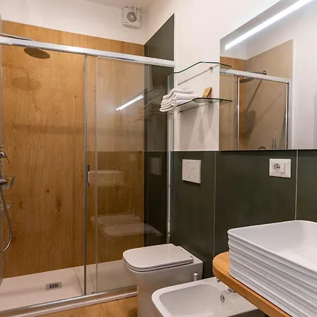 Chic Retreat - View - Self Checkin Гостевой дом